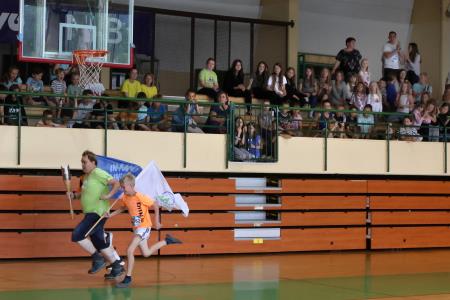 SLOVENSKA BAKLA V CERKNICI 30 FOTO LJUBO VUKELIČ